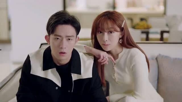 娱乐吃瓜酱情侣日常,娱乐吃瓜酱情侣的甜蜜瞬间